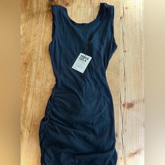 NEW WITH TAGS Pam & Gela Black Dress P - Picture 1 of 2